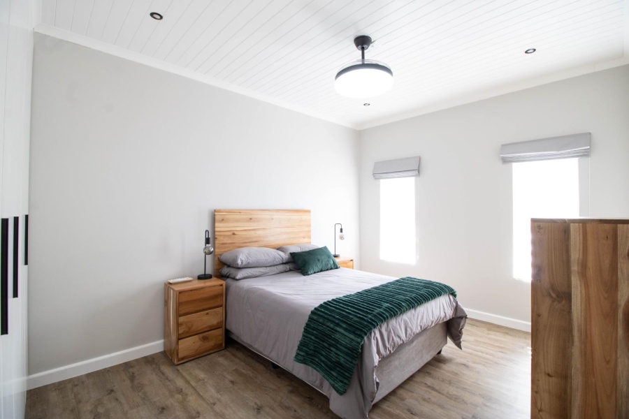 3 Bedroom Property for Sale in Sandbaai Western Cape